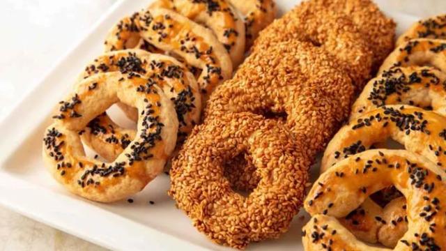 Pastane usulü kandil simidi tarifi! Mahlepli mahlepsiz kandil simidi nasıl yapılır? İşte püf noktası