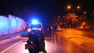 İzmir'de refüje çarpan motosikletteki öğretmen hayatını kaybetti