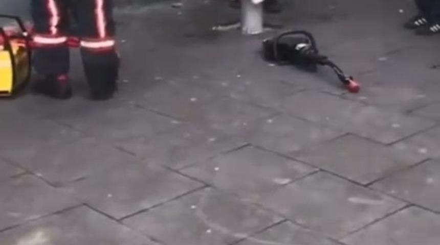 Spor aletine sıkışan genci itfaiye ekipleri b&ouml;yle kurtardı