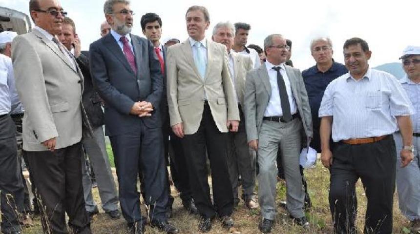 Taner Yıldız Kütahya'da