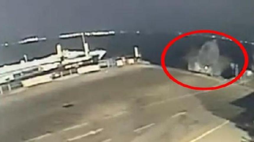 Aracıyla feribota binmek isterken denize u&ccedil;tu!