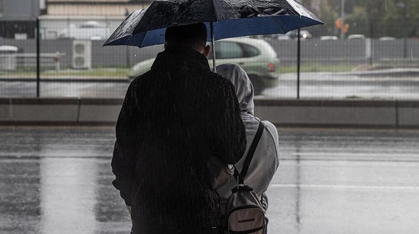 İstanbul’da o güne dikkat! Sağanak yağışlar için beklenen haber geldi! İşte hava durumu ile ilgili son detaylar… 