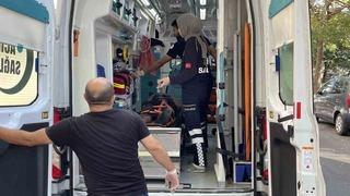 Yakalanacağını anlayan hırsız girdiği binanın 5’inci katından boşluğa atladı