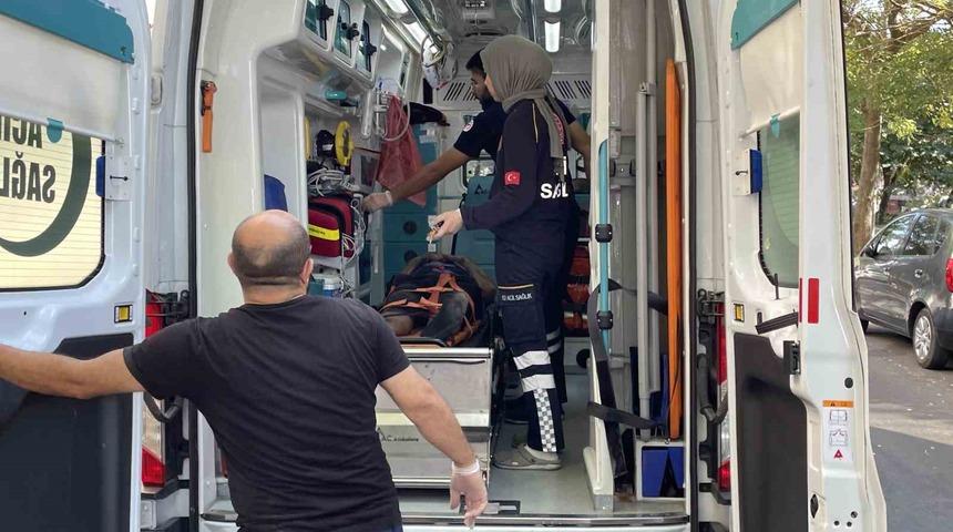 Yakalanacağını anlayan hırsız girdiği binanın 5’inci katından boşluğa atladı