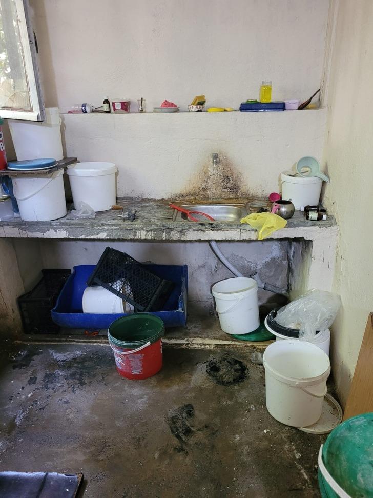 Vatandaşa yedirdikleri gıdanın halini görenler gözlerine inanamadı! Bursa'da şok görüntüler: Hepsine el kondu, iş yeri doğruca mühürlendi G2