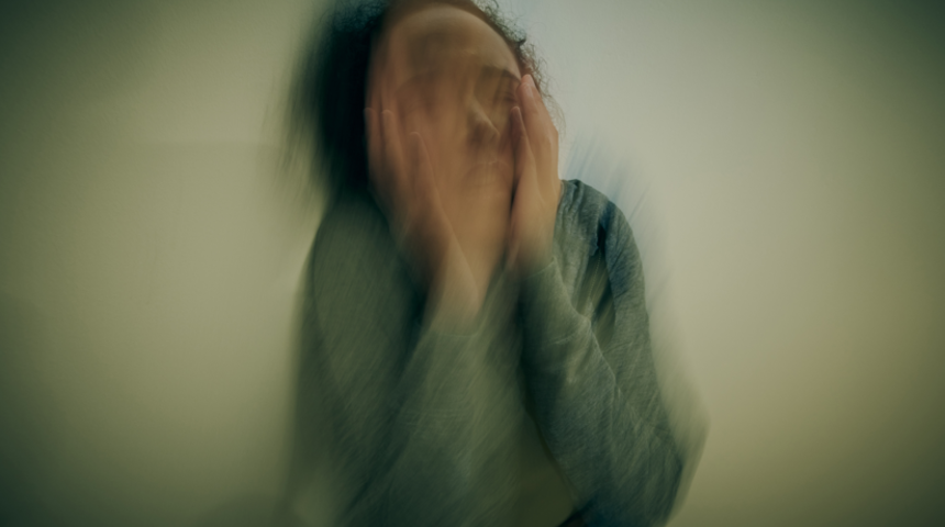 Dünya bu toplu tecavüz skandalını konuşuyor! 12 yaşındaki kızı ailesinin yanından kaçıran 11 kişi içki içirip tecavüz etti