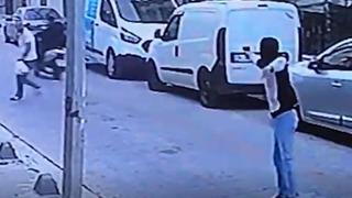 İstanbul'da korku dolu anlar! Sokak ortasında kurşun yağdırdı