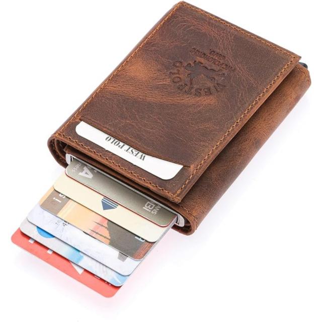 Klasik deri cüzdanlardan RFID engelleyici kartlıklara kadar birbirinden kullanışlı erkek cüzdan modelleri