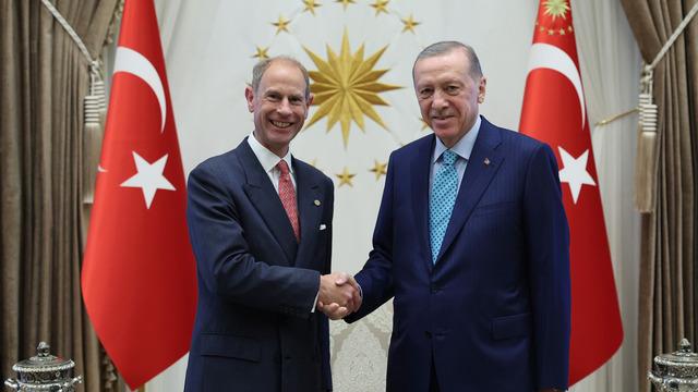 Cumhurbaşkanı Erdoğan, Prens Edward ve Fransa Büyükelçisi Dumont'u kabul etti