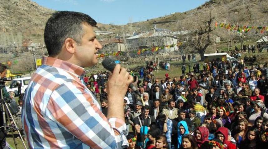 BDP'li Zozani: Askerler de bize oy vermeli