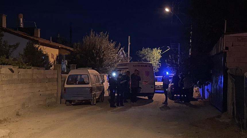 Konya'da bir kişi kızının dini nikahlı eşini sopayla &ouml;ld&uuml;rd&uuml;