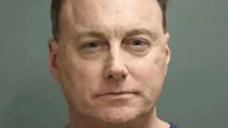 Tedavinin bir parçası olduğunu söyleyerek hastalarına cinsel saldırıda bulunan doktor tutuklandı! Hayat kurtarıcı bakım diyerek tanıtmıştı