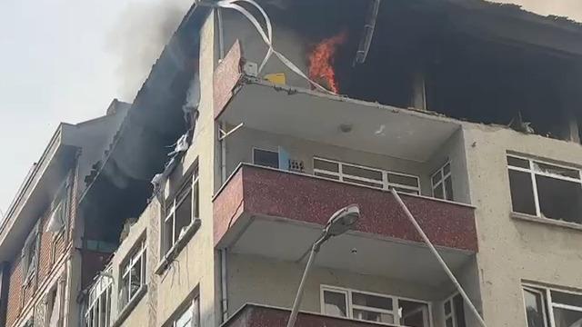 Şirinevler'de bir binada patlama! 3 ölü, 3 yaralı