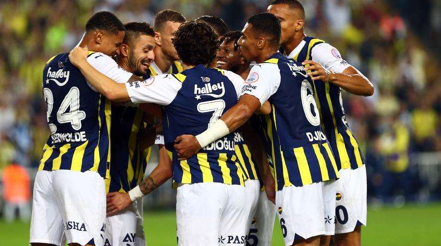 Fenerbahçe rekorlara doymuyor! Eğer 7 maç daha kazanırsa dünya onları konuşacak 