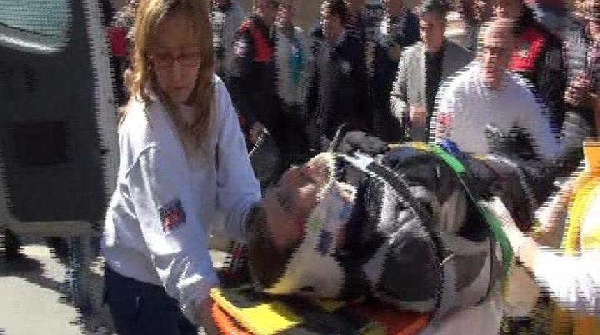 Acıbadem'de &ouml;l&uuml;ml&uuml; kaza