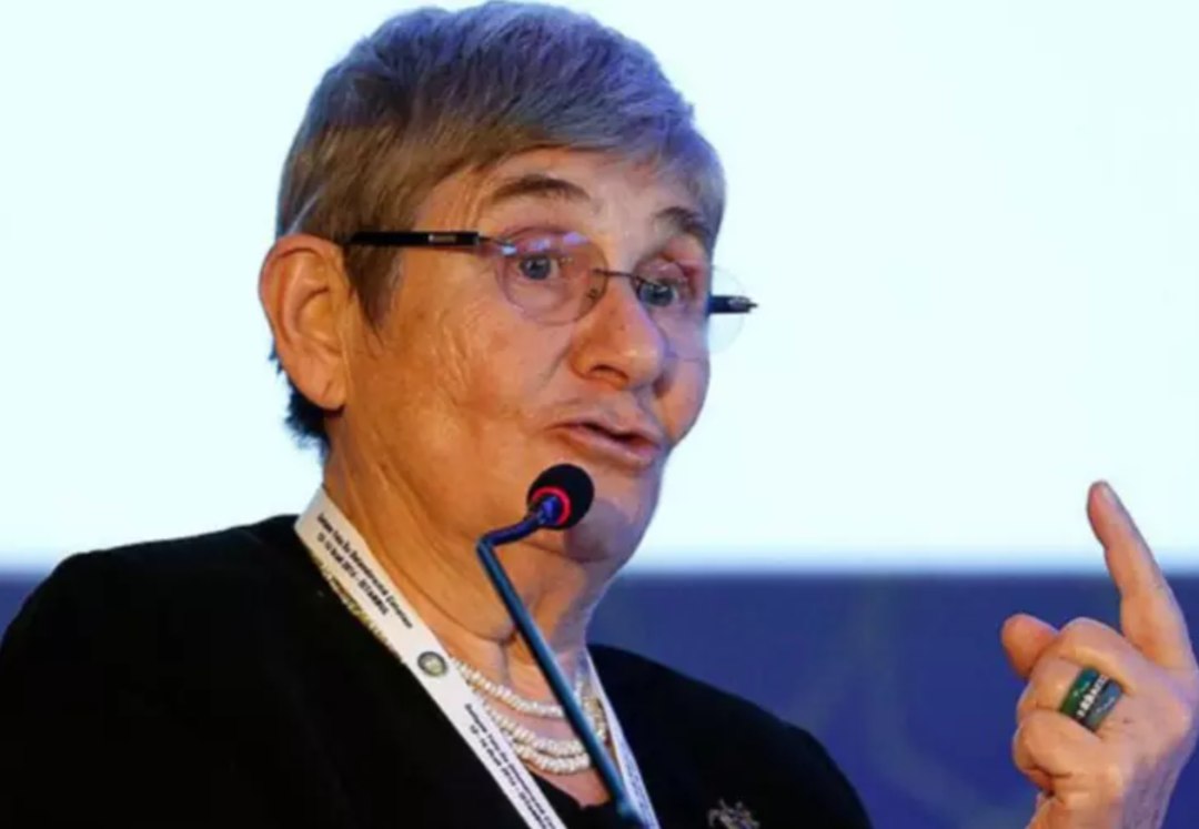 Prof. Dr. Canan Karatay listesini a&ccedil;ıkladı: İ&ccedil;inde yok yok! Yiyenlerin demir gibi kuvvetleneceği besinler