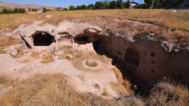 Kapadokya’nın Bezirhaneleri araştırılıyor