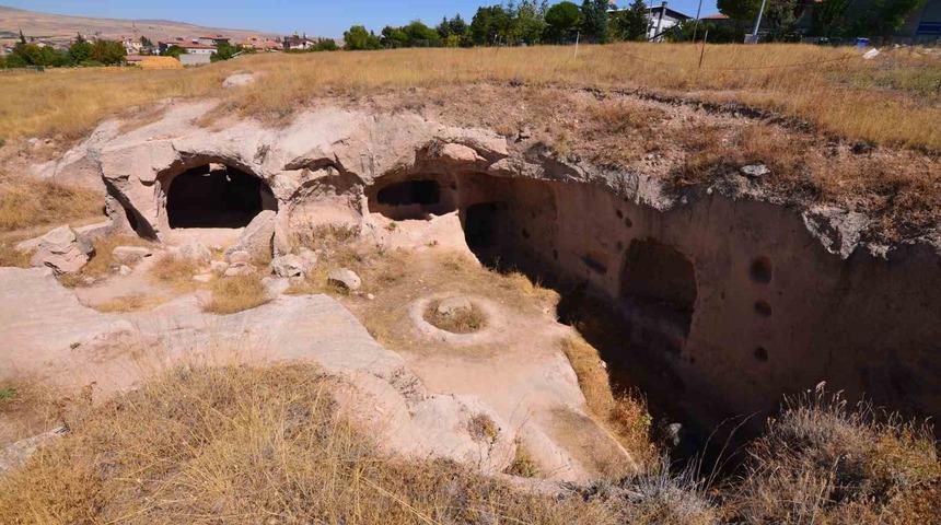 Kapadokya’nın Bezirhaneleri araştırılıyor