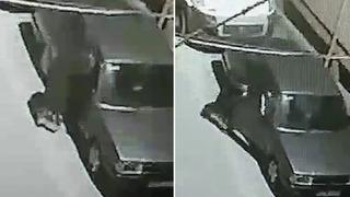 Yok artık dedirtti! Eteği giyip park halindeki otomobili böyle çaldı