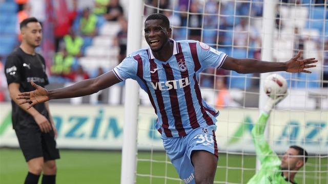 MAÇ SONUCU: Trabzonspor, Pendikspor'u Onuachu ve Bakasetas ile devirdi! 3 gol, 1 kırmızı kart...