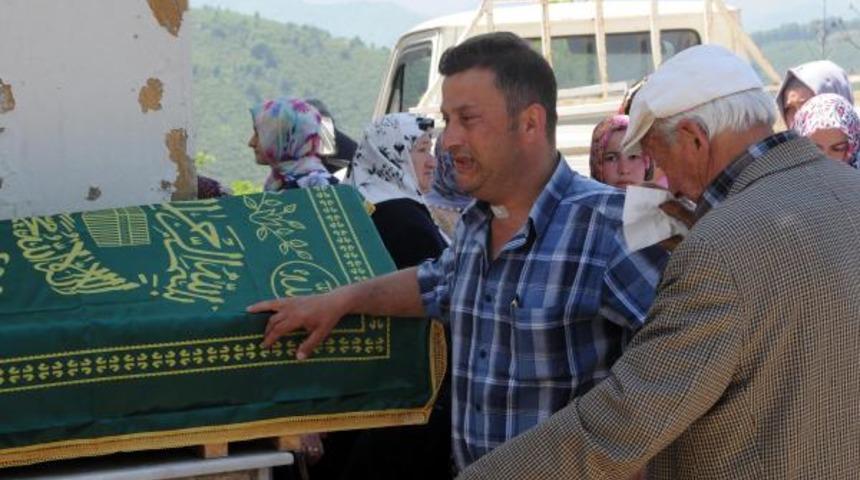 Tekirdağ'da boğulan Bahadır Giresun'da toprağa verildi