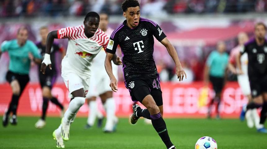 Bayern Münih 2-0 geriye düştüğü maçta Leipzig ile 2-2 berabere kaldı