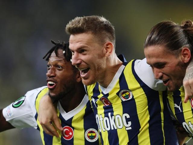 Fenerbahçe'de Miguel Crespo gelişmesi! 1.5 milyon euro'luk teklifi kabul etti