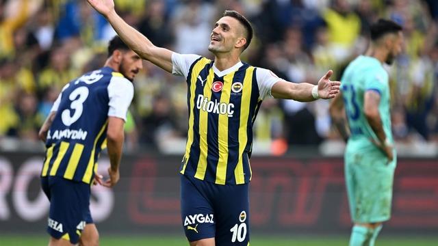 Fenerbahçe'nin yıldızı Dusan Tadic, Süper Lig'de bir ilki yaşadı! Rizespor maçıyla...