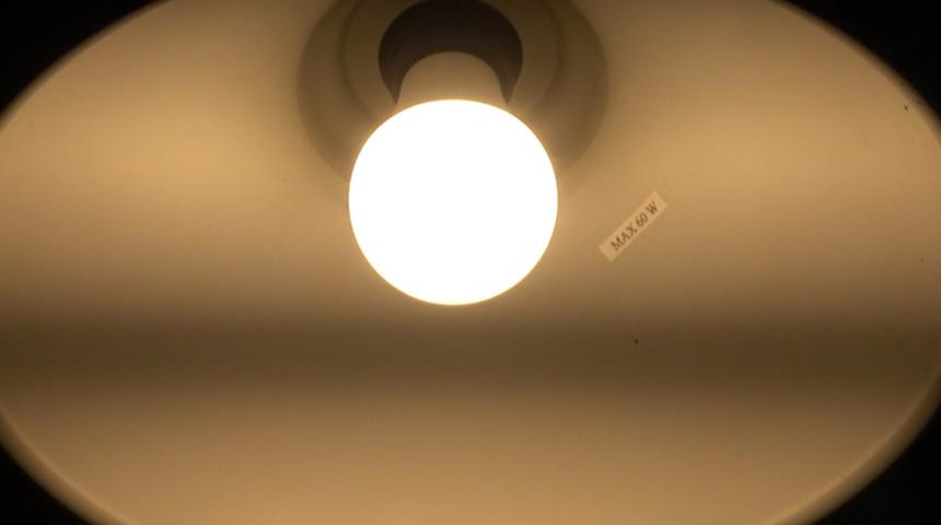 Profesörden uyarı geldi! 'Işık açıkken uyumak...'