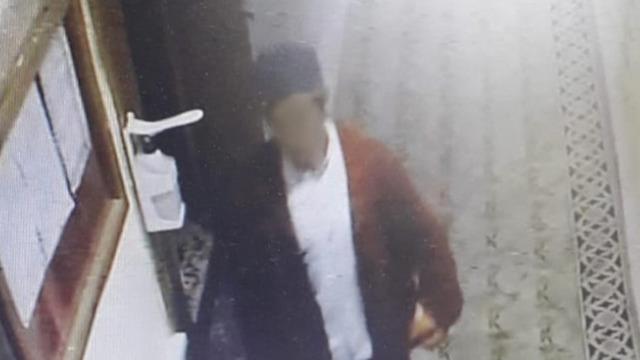 Yok artık dedirtti! Hırsız camideki sadaka kutusunu çaldı