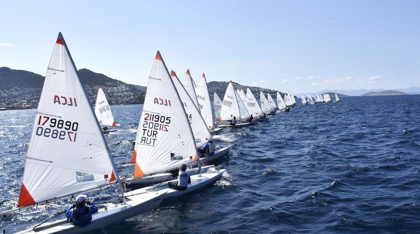 "100. Yıl Cumhuriyet Kupası Yelken Yarışları" Bodrum'da sona erdi