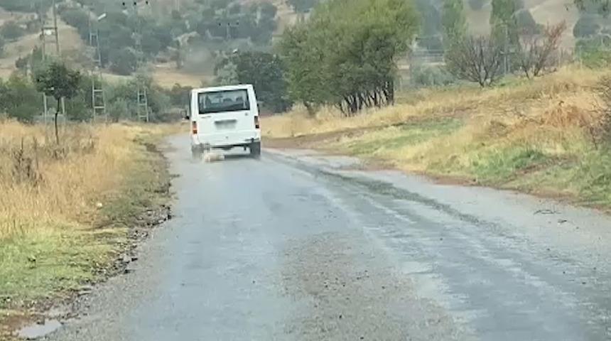Korkunç olay! Minibüsün arkasına bağlayıp kilometrelerce sürükledi