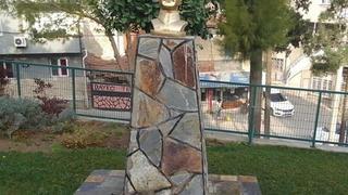 Atatürk büstüne çirkin saldırı! Tamamen parçaladılar, üstüne yazdıkları yazı ise...