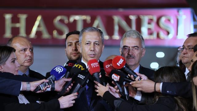 Bakan Yerlikaya yaralı polisleri ziyaret etti: Ona bir sürpriz hazırladık