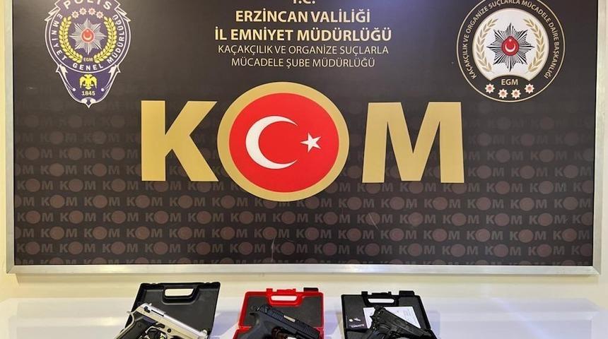Silah kaçakçılığı operasyonunda 4 kişi gözaltına alındı