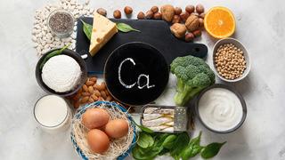 Kalsiyum eksikliği belirtileri nelerdir? Kalsiyum düşüklüğü neden olur?