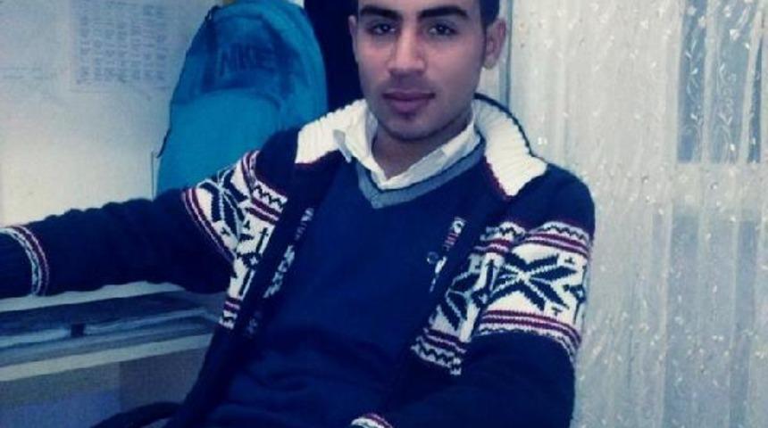 Osmaniye'de trafik kazası; 2 &ouml;l&uuml;