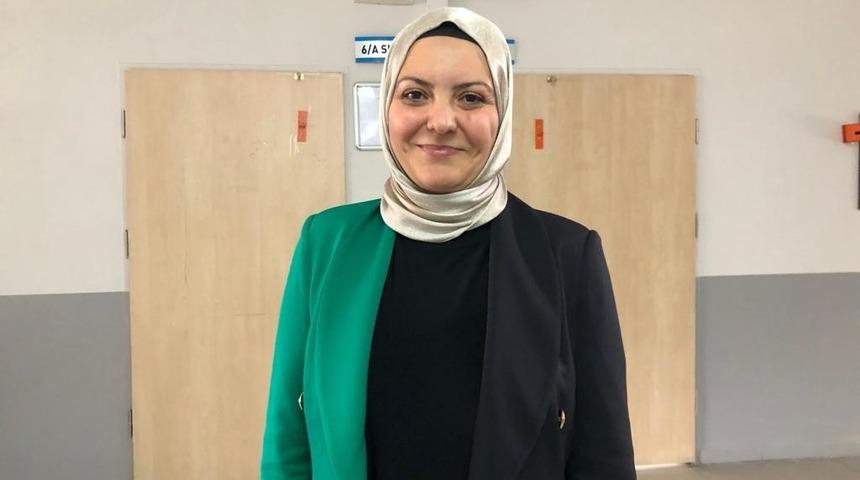 Tuba &ouml;ğretmen d&uuml;nyanın en iyi 50 &ouml;ğretmeni arasında yer aldı