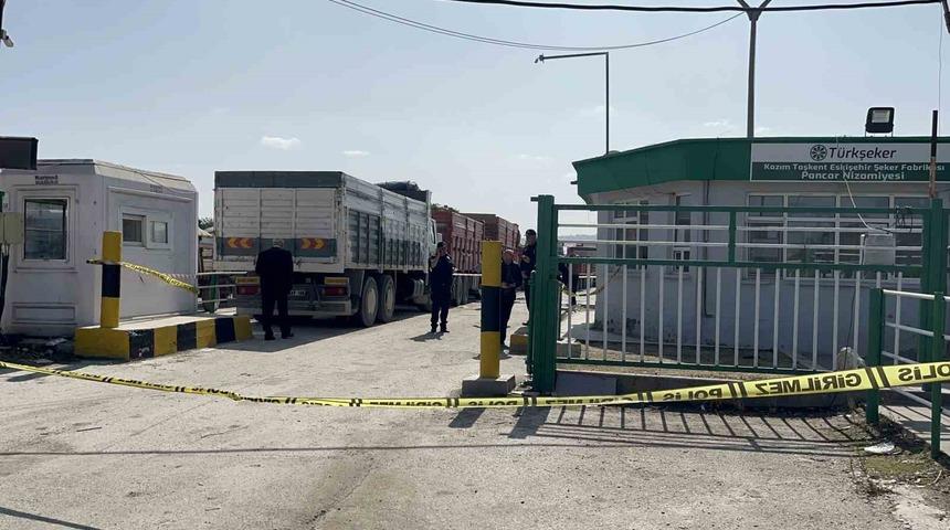 Husumetli şahısların silahlı çatışmasında 1’i ağır 3 kişi yaralandı