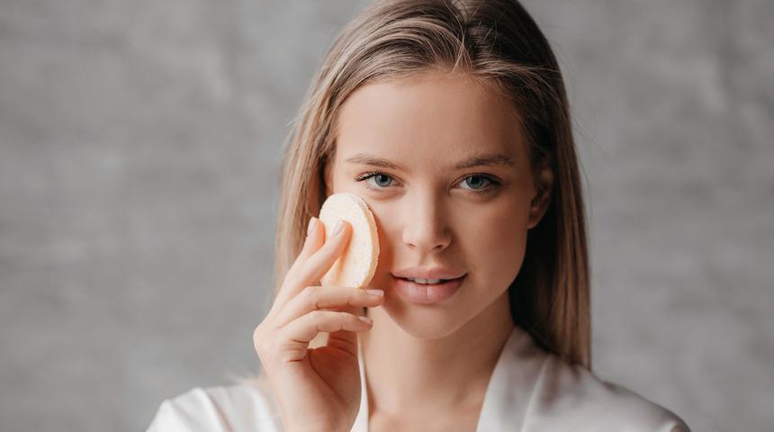 Yüz temizleme süngeri ne işe yarar? Cilt temizleme süngeri nasıl kullanılır?