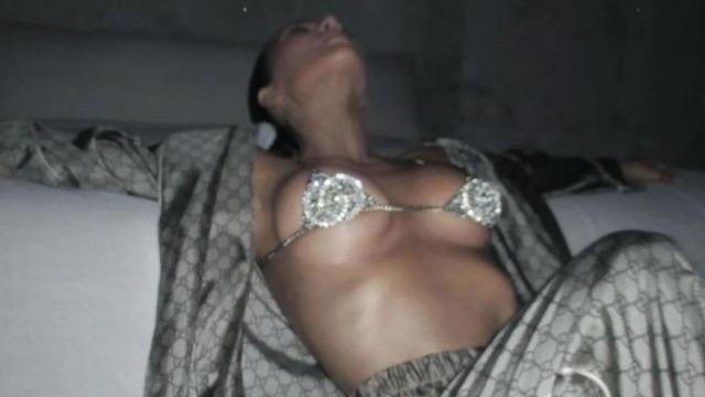 100 Güçlü Kadın listesine giren Kim Kardashian paraya para demiyor