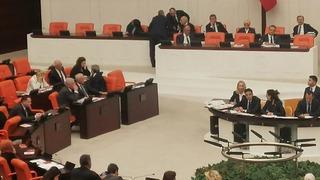 TBMM'de protesto! O partiye Genel Kurul'da yer verilmedi: Meclis'in çalışmasına ara verin