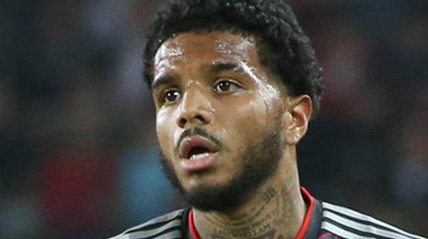 Valentin Rosier, Beşiktaş tarihine geçti! Lugano maçında gördüğü kırmızı kart...