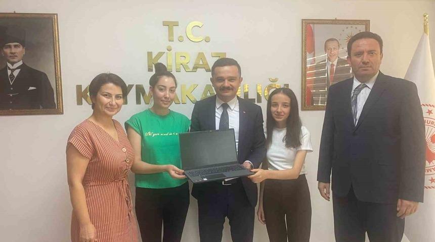 Taşımalı eğitime rağmen hayallerine kavuştular