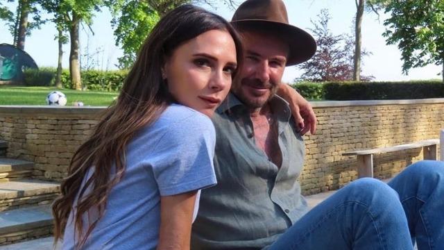Victoria Beckham İşçi sınıfından gelen bir ailede büyüdüm deyince David Beckham dayanamadı