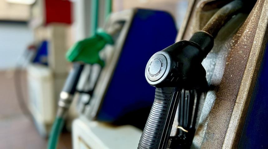 Önce motorin bugün de benzin! Akaryakıta 67 kuruşluk indirim: Otogaz satışlarında dikkat çeken artış... (1 Kasım Çarşamba güncel akaryakıt fiyatları)