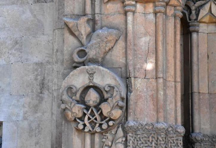 794 yıllık Selçuklu eserindeki kadın ve erkek motifinin sırrı çözüldü! "Yaptıranların birbirine sevgisini anlatıyor" G2