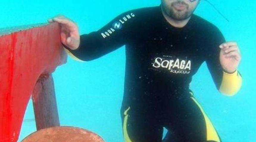 Demre'de kaybolan dalgıç aranıyor