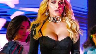 Annesi de oradaydı! Hadise konserde konuşurken zor anlar yaşadı