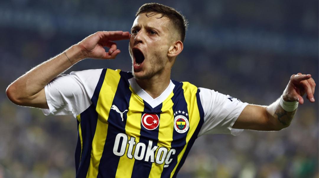 sebastian-szymanski-fenerbahce-1690447451-112587